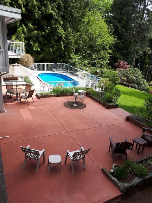 Caprice Bed and Breakfast Roberts Creek Εξωτερικό φωτογραφία